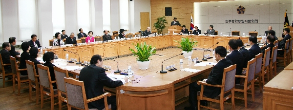 2 ȭȸ ȸ 