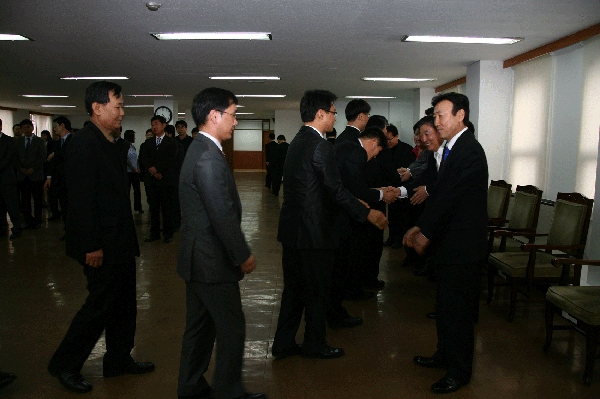 繫ó λ